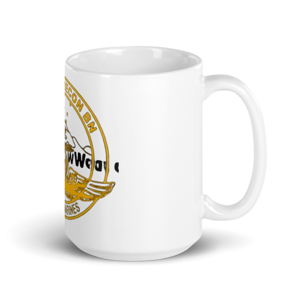 E co 4th recon bn 59087150 White Glossy Mug - Medium
