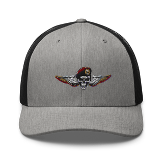 Paracaidistas 1944994 Retro Trucker Hat | Yupoong 6606