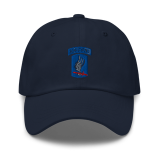 Wombats 19106306 Classic Dad Hat | Yupoong 6245CM